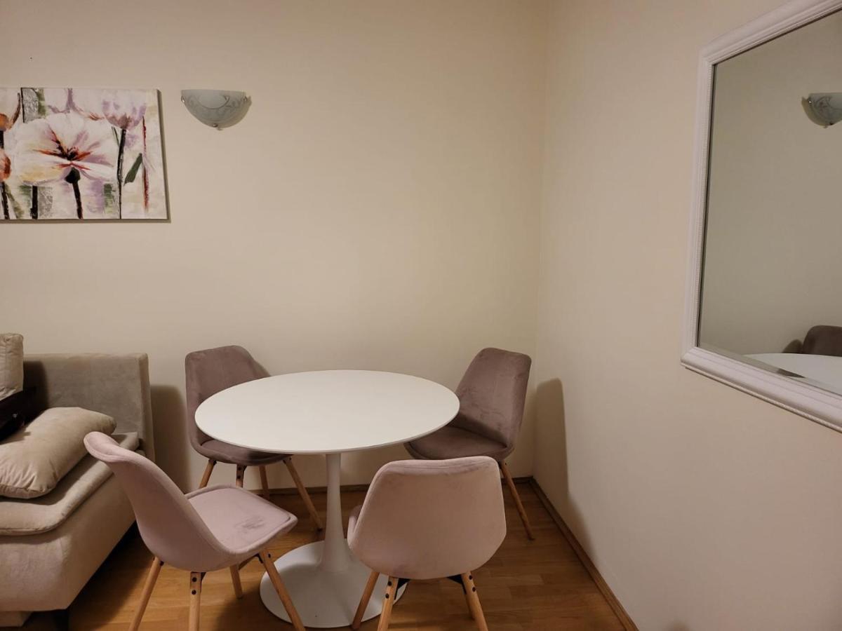 Downtown Apartment Boutique Green Garden Unirii Βουκουρέστι Εξωτερικό φωτογραφία