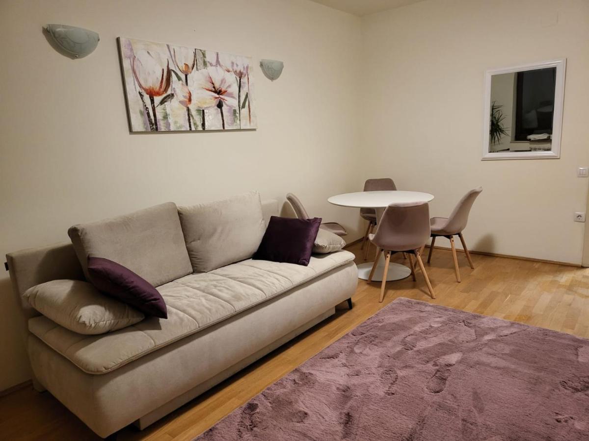 Downtown Apartment Boutique Green Garden Unirii Βουκουρέστι Εξωτερικό φωτογραφία